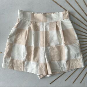 Hutch checkered high waist pleated shorts size 4